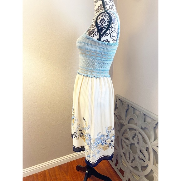 Hinge Spaghetti Strap Floral Dress - Picture 4 of 8